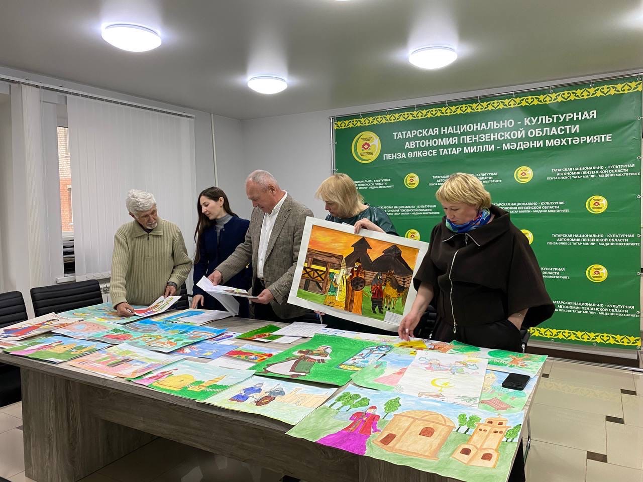 Подведены итоги  I Регионального конкурса детских рисунков Народы Волжской Булгарии глазами детей
